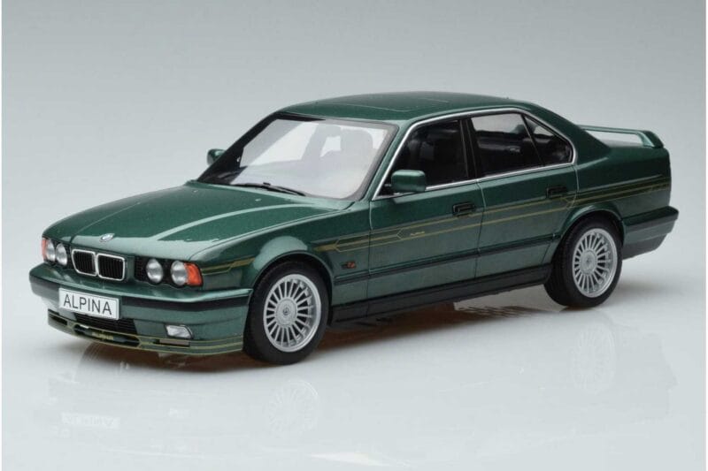 BMW Alpina B10 4.6 E34 Verde MCG 1:18