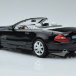 Mercedes SL500 R230 Preto Norev 1:18
