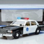 Chevrolet Chevrolet Caprice Sedan Departamento de Polícia de San Francisco MCG 1:18 1:18 Metal
