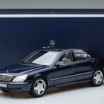 Mercedes Mercedes AMG S55 W220 Sedan Azul Norev 1:18 1:18 Metal