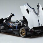 Pagani Pagani Zonda HP Barchetta Fibra de Carbono Branco LCD 1:18 1:18 Metal