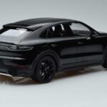 Porsche Porsche Cayenne S Coupe Minichamps 1:18 1:18 Metal