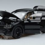 Volkswagen Volkswagen Touareg CR Preto FAW 1:18 1:18 Metal