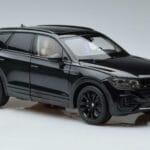 Volkswagen Volkswagen Touareg CR Preto FAW 1:18 1:18 Metal