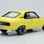 Opel Manta GSE Elektromod Amarelo Otto 1:18 - image 2 of 6