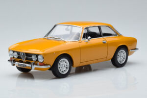 Alfa Romeo 1750 GTV Amarelo Norev 1:18
