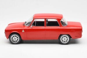 Alfa Romeo Giulia Nuova Super Vermelho Custom Wheels MCG 1:18 MCG18333 Metal - imagem 3 de 6
