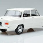 Alfa Romeo Giulia Ti Super Norev 1:18 187970 Metal - image 2 of 6