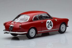 Alfa Romeo Giulietta SV #24 Targa Florio 1958 Kyosho 1:18 08957B Metal - imagem 3 de 9