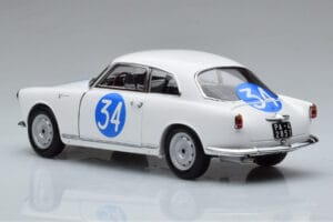 Alfa Romeo Giulietta SV #34 Targa Florio 1960 Kyosho 1:18 08957C Metal - imagem 6 de 9