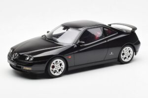 Alfa Romeo GTV V6 916 Preto Otto 1:18 OT1057