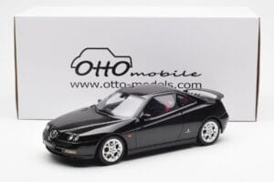 Alfa Romeo GTV V6 916 Preto Otto 1:18 OT1057 Resina - imagem 6 de 6