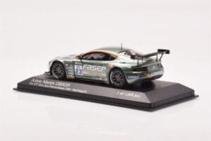 Aston Martin DBRS9 BMS Scuderia Italia #23 Zani / Mugelli FIA GT3 European Championship Spa 2006 Minichamps 1:43 400061323 Me - imagem 3 de 4
