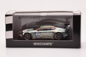 Aston Martin DBRS9 BMS Scuderia Italia #23 Zani / Mugelli FIA GT3 European Championship Spa 2006 Minichamps 1:43 400061323 Me - imagem 4 de 4