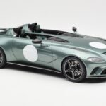 Aston Martin V12 Speedster Verde Metallic GT Spirit 1:18 GT906 - image 4 of 6