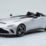Aston Martin V12 Speedster Prata GT Spirit 1:18