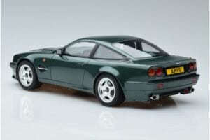 Aston Martin V8 Vantage Le Mans GT Spirit 1:18 GT401 Resina - imagem 5 de 6