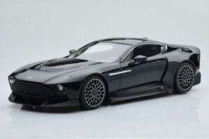Aston Martin Victor Preto GT Spirit 1:18 GT428