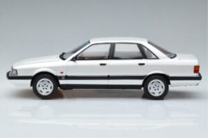 Audi 200 Quattro C3 Branco Otto 1:18 OT408 Resina - imagem 3 de 6