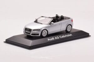 Audi A3 8P Cabriolet Prata Minichamps 1:43 5010803323 Metal - imagem 2 de 4