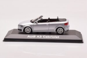 Audi A3 8P Cabriolet Prata Minichamps 1:43 5010803323