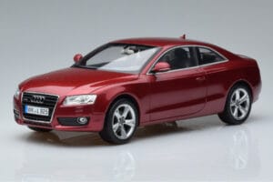 Audi A5 B8 Vermelho Granada Norev 1:18 188352 Metal