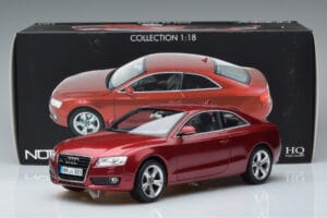 Audi A5 B8 Vermelho Granada Norev 1:18 188352 Metal - imagem 7 de 7