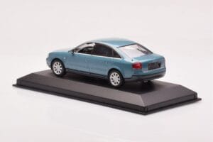 Audi A6 C5 Petrol Metallic Minichamps 1:43 AUDI-264448 Metal - imagem 3 de 4