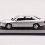 Audi A8 D2 Prateado Minichamps 1:43