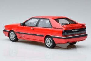 Audi Coupe GT B2 Otto 1:18 OT954 Resina - imagem 5 de 6