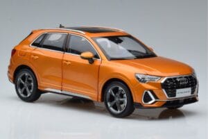 Audi Q3 F3 Laranja FAW 1:18 05730Q32019 Metal - imagem 5 de 7