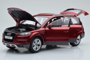 Audi Q7 4L Vermelho Granada Kyosho 1:18 09222R Metal - imagem 2 de 8