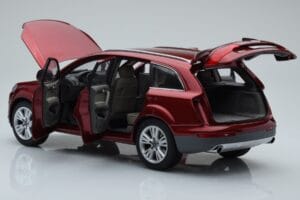 Audi Q7 4L Vermelho Granada Kyosho 1:18 09222R Metal - imagem 5 de 8