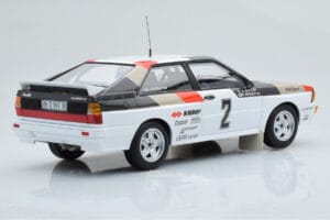 Audi Quattro Audi Sport #1 H. Mikkola / A. Hertz Winners International Swedish Rally 1981 Minichamps 1:18 155811102 Metal - imagem 2 de 6