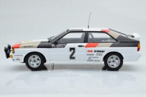 Audi Quattro Audi Sport #1 H. Mikkola / A. Hertz Winners International Swedish Rally 1981 Minichamps 1:18 155811102 Metal - imagem 3 de 6