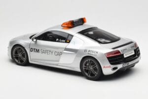 Audi R8 5.2 DTM Safety Car 2010 Kyosho 1:18 09216DTM Metal - imagem 7 de 8