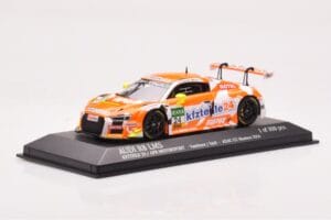 Audi R8 LMS #24 Kfzteile24 APR Motorsport L. Vanthoor / C. Stoll ADAC GT Masters 2016 Minichamps 1:43 437161124 Metal - imagem 2 de 4