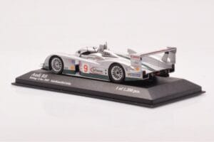 Audi R8 #9 M. Salo / Kane / McCarthy Sebring 12 Hours 2003 Minichamps 1:43 400031399 Metal - imagem 3 de 4