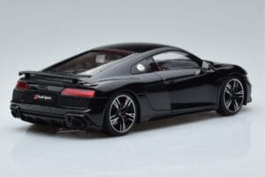 Audi R8 Performance Preto Kengfai 1:18 VAKF-0353 Metal - imagem 3 de 10