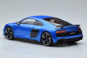 Audi R8 Performance Azul Kengfai 1:18 VAKF-0355 Metal - imagem 7 de 10