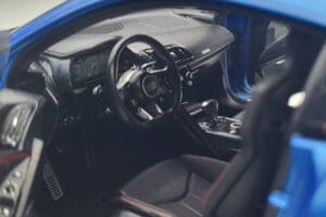 Audi R8 Performance Azul Kengfai 1:18 VAKF-0355 Metal - imagem 8 de 10