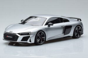 Audi R8 Performance Prateado Kengfai 1:18