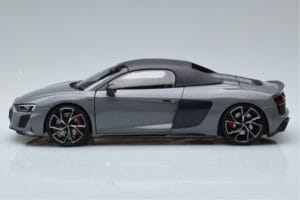 Audi R8 Spyder Performance Nardo Cinzento Kengfai 1:18 VAKF-0352 Metal - imagem 5 de 11