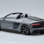 Audi R8 Spyder Performance Nardo Cinzento Kengfai 1:18 - image 8 of 11