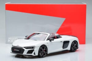 Audi R8 Spyder Performance Branco Kengfai 1:18 VAKF-0351 Metal - imagem 11 de 11