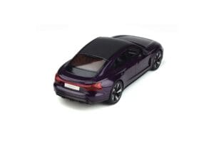 Audi RS e-tron GT GT Spirit 1:18 GT392 Resina - imagem 7 de 11