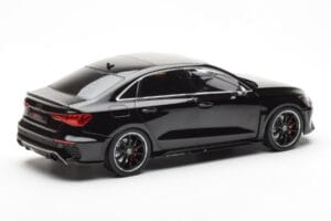 Audi RS3 8Y Sedan Preto MCG 1:18 MCG18450 Metal - imagem 2 de 6