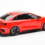 Audi RS3 8Y Sedan Vermelho MCG 1:18 - image 2 of 6
