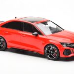 Audi RS3 8Y Sedan Vermelho MCG 1:18 - image 4 of 6