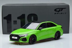 Audi RS3 8Y Sedan Verde GT Spirit 1:18 GT414 Resina - imagem 6 de 6